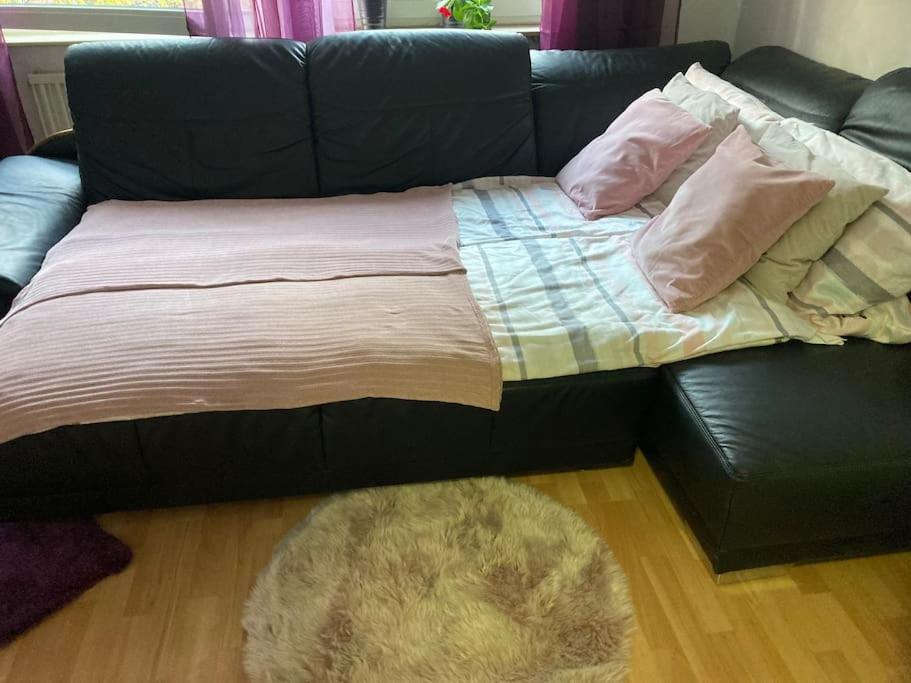 Toll Am Rhein Netflix Internet 1000 Mbits, Free Parking * Duisburg